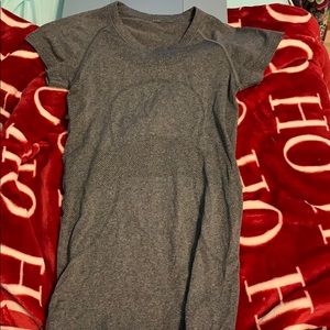 Lululemon Swiftly Tech Short Sleeves Crew